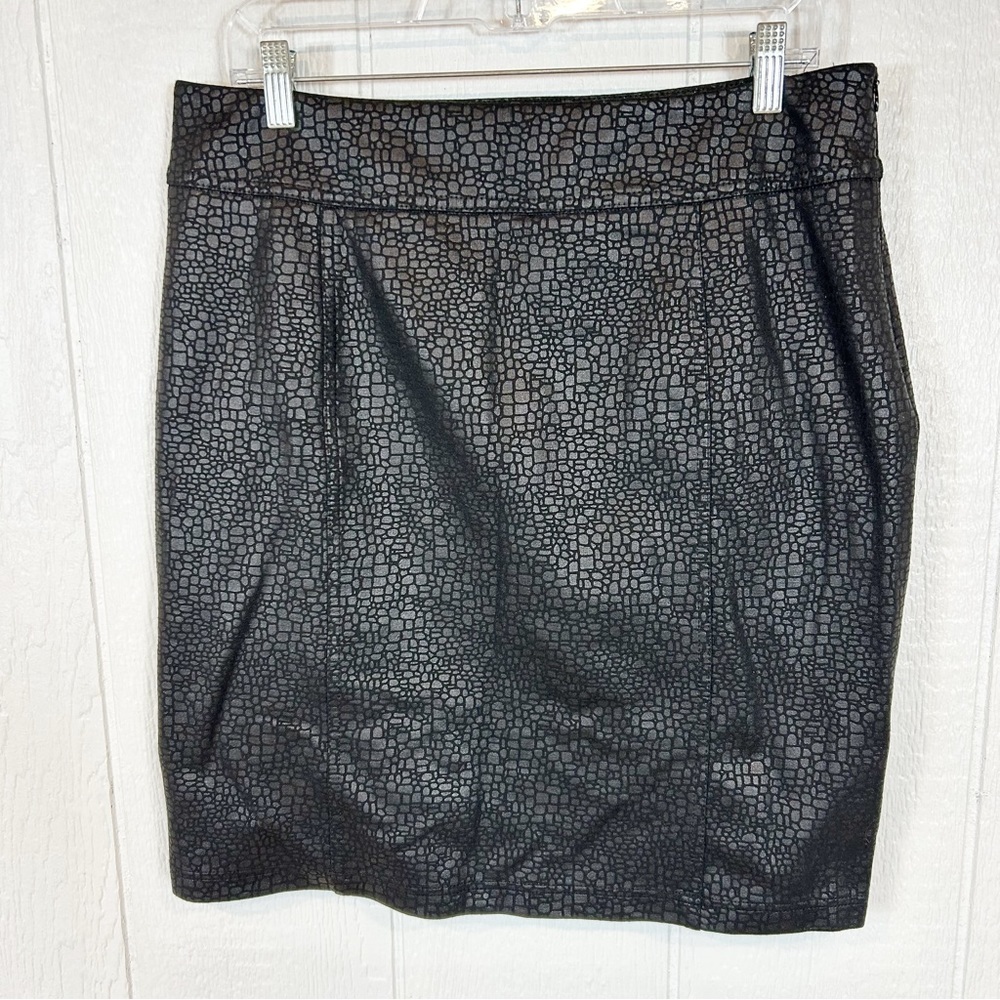 Chico's Black Textured Pencil Skirt